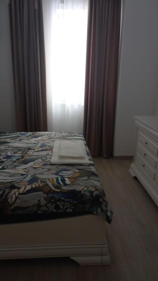 Campus Apartment Constanta Bagian luar foto