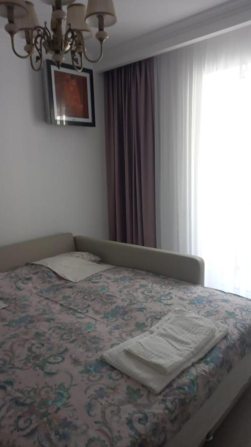 Campus Apartment Constanta Bagian luar foto